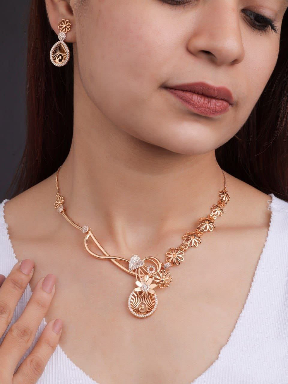 Floral Patterns Rose Gold Necklace