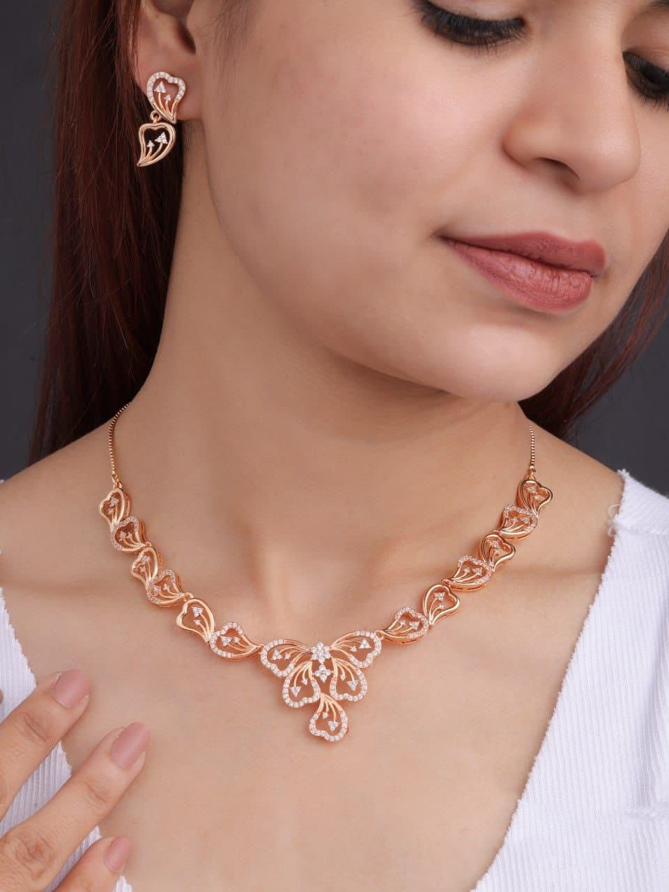 Lovely Heart Shape Rose Gold Necklace