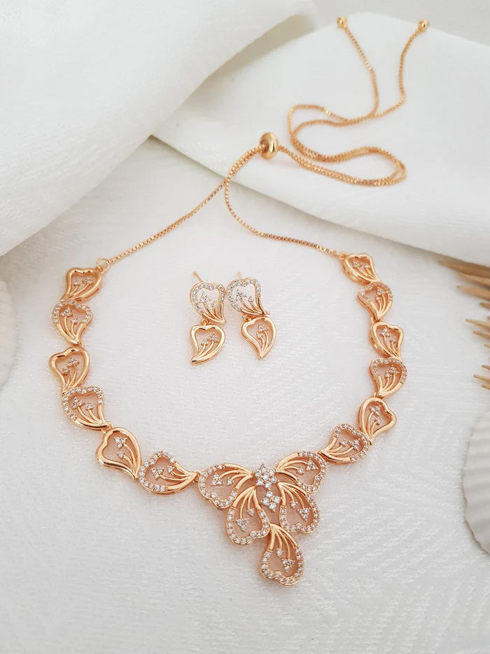 Lovely Heart Shape Rose Gold Necklace